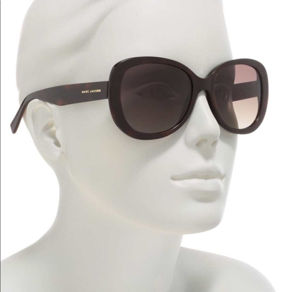 🌸 MARK JACOBS OVERSIZED WOMEN SUNGLASSES